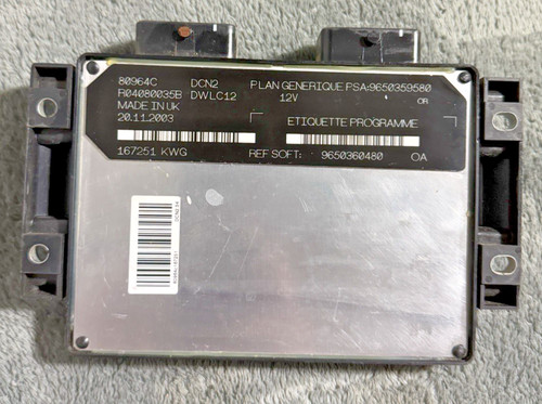 Calculateur moteur peugeot - calculateur,