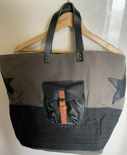 Sac mains pomponette en - sac, a