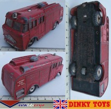 Bedford airport fire engine tender & light origine dinky toys england 276  1/43
