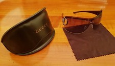 Lunettes de soleil Gucci noire