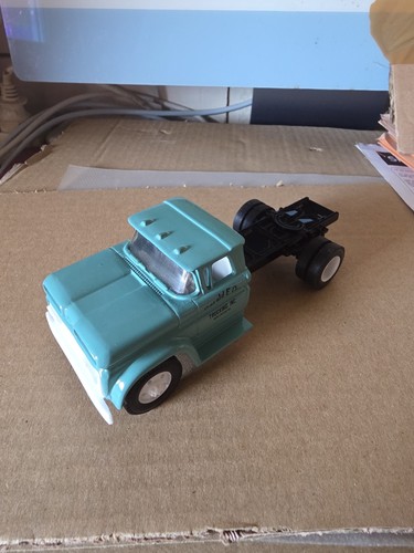 Ertl camion miniature 1960 - ertl,