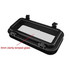 Fen??tre de camping-car grise