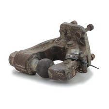 Crochet d'attelage - Iveco DAILY III - BOULEATTELAGECHANTIER-4TROUS - J1-1897R