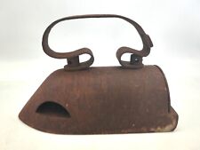 Ancien fer à repasser en