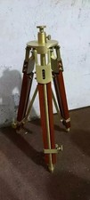 Trépied en bois ancien