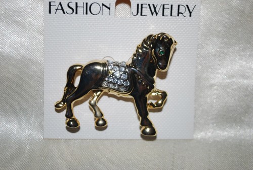 Golden crystal horse - golden,