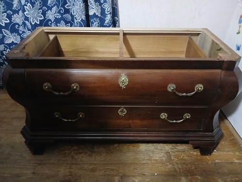 Armoire