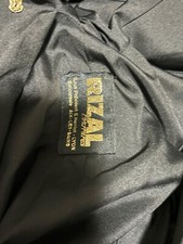 Manteau femme fourrure marque rizal excellent état très bon affaire 