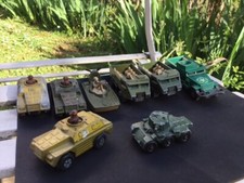 Lot 8 miniatures militaires