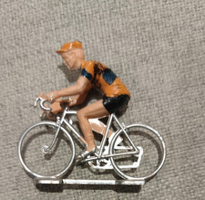 COUREUR CYCLISTE  STARLUX VELO