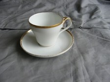 Belle tasse en porcelaine de Paris, vers 1880 Jacob Petit ?