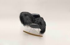 Fauteuil Eames Vitra RAR Rocking - Année 2007 excellent état avec peau (neuve)