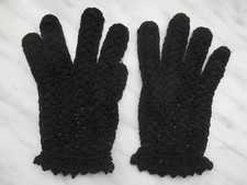 Gants anciens au crochet en