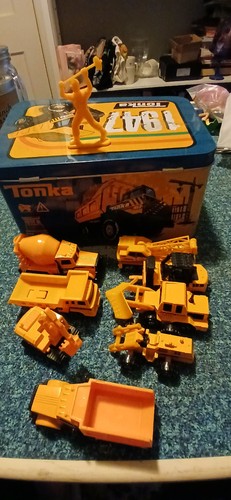 Tonka tin with toys - tin,