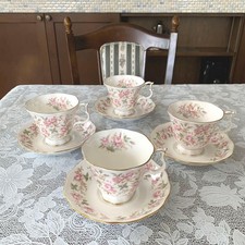 Soucoupe tasse Royal Albert