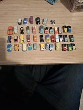 Lot De 42 Feves Voitures 2cv