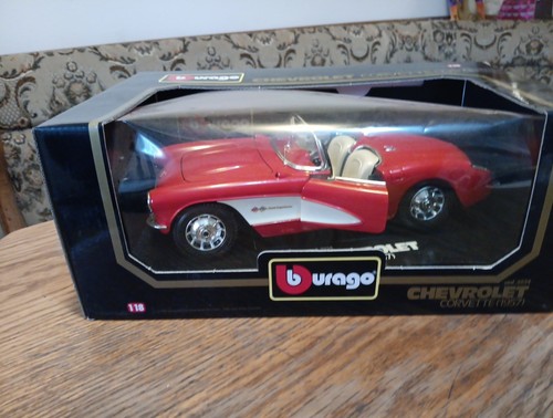 Burago chevrolet corvette - burago,