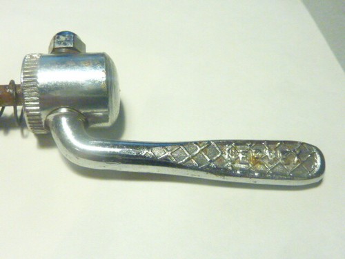 Nos nervex attache - nervex,