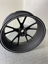 Jante de roue arrière TRIUMPH SPEED TRIPLE 1050 2015