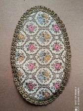 Grand napperon brodé à fils