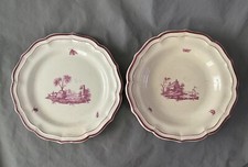 Deux plats en faïence de Gien paysage rose