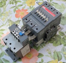 ABB A110-30 contacteur et TA110DU90 Relais de surcharge. bobine 220-230V 50Hz