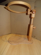 Tambour métier à broder ( 39 cm haut 22 cm diamètre ) en bois