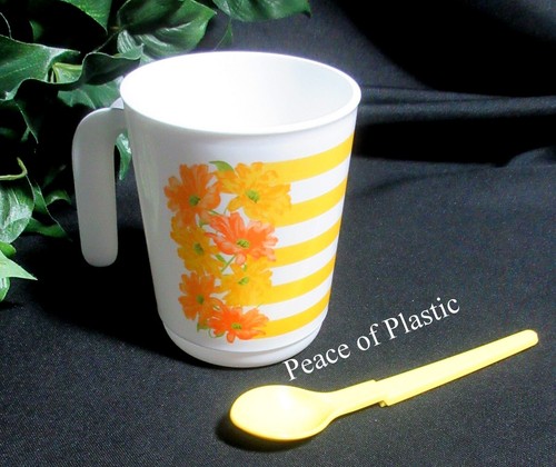 Tupperware new coffee mug - new,