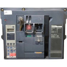 Disjuntor Tripolar Masterpact Merlin Gerin NW12H1 1250A 12kv