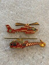 lot x 2 pin's divers hélicoptère helicopter sécurité civile signé JY Segalen