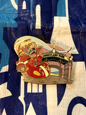 DLP Pin Trading Stitch Invasion Series Park entrance Pin LE 