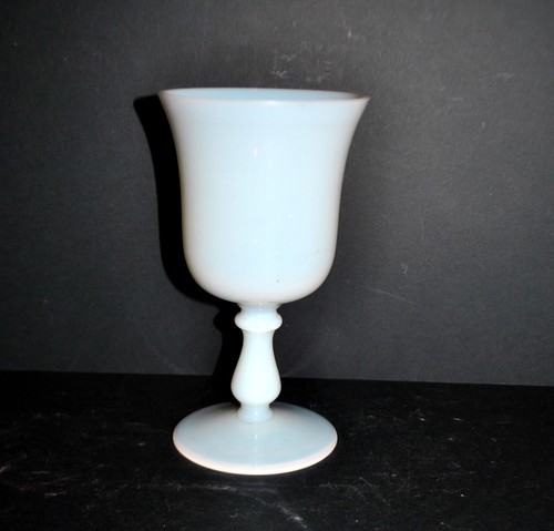 Verre calice ancien opaline - calice, en