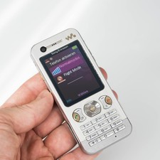 Sony Ericsson W890i Mobile