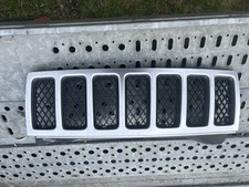 Calandre Jeep Grand Cherokee Wh Phase II 2008 2010