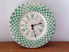 Horloge pendule Tôle VERTE