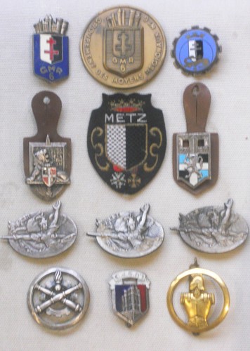 Lot médaille insignes divers - lot,