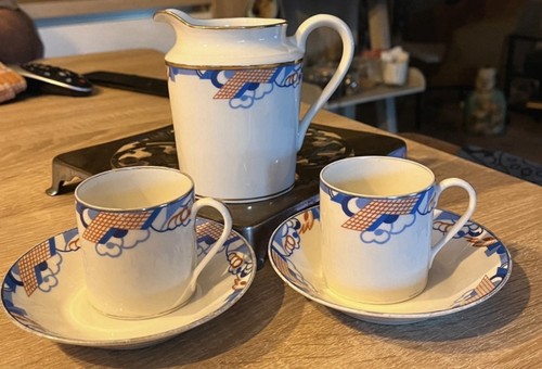 Anciennes tasses pot à - anciennes,