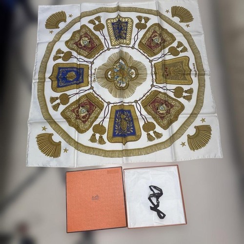 Foulard hermès soie cm - hermès, 90