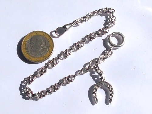 Belle petite chaîne - belle, montre