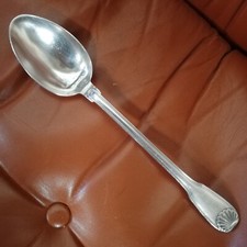  Grande cuillère à ragout  Ercuis modèle Coquilles 