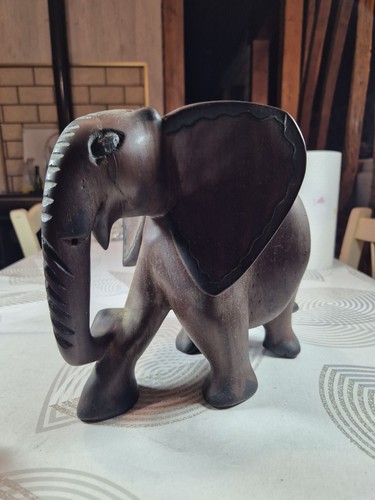 éléphant bois sculpté - Éléphant,