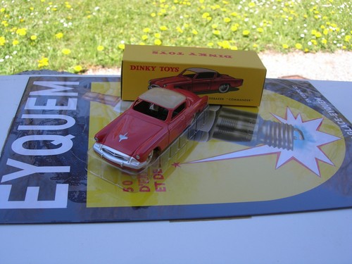 Metal dinky toys - ,