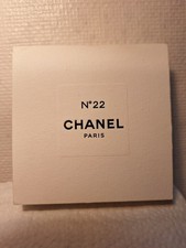 N° 22  DE CHANEL en coffret avec explication de la creation du N° 22
