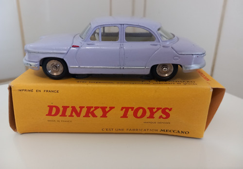 Dinky toys panhard - 17, +