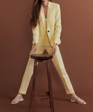 Elégant Tailleur Mango