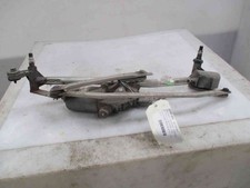 Mecanisme essuie-glace avant