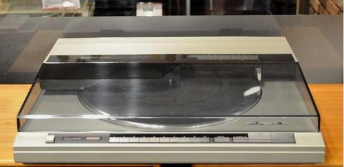 Platine vinyle automatique