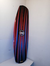 PLANCHE WAKEBOARD LIQUID FORCE TAILLE  138  CM