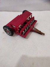 BRITAINS REMORQUE SEMOIR  MASSEY FERGUSSON MF 130  1/32 VINTAGE 1979 BEL ETAT