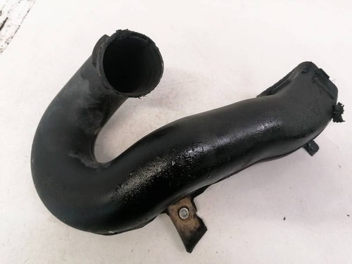 Toyota auris 2008 intake hose - toyota,